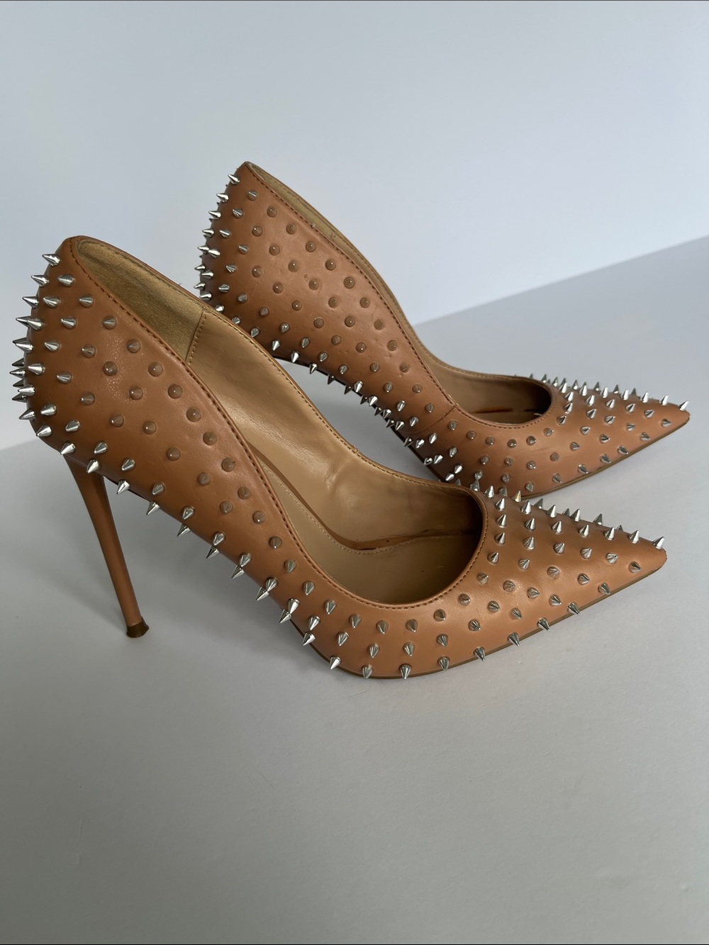 Steve Madden Tan Pointed-Toe Spike Stud Pumps - Picture 2 of 6